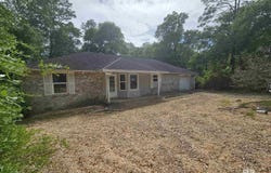 2700 Pine Ridge Drive, Lillian, AL 36549