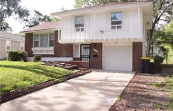 8416 E 92nd Place, Kansas City, MO 64138