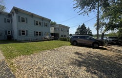 2 McLoughlin Lane, Troy, NY 12180