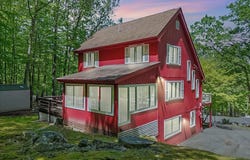 1149 Kensington Drive, East Stroudsburg, PA 18301