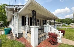 1228 Woodward Avenue, New Castle, IN 47362-4444
