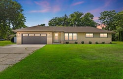 13030 W Allerton Ave, New Berlin, WI 53151