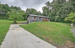 2621 Mark Lane, Morristown, TN 37814