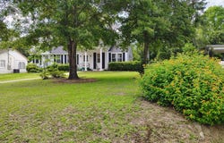 406 Thames St, Manning, SC 29102