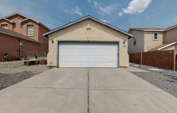 1338 Ojo Sarco Street SW, Albuquerque, NM 87121