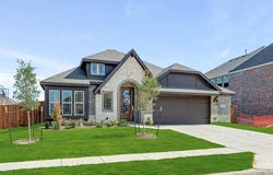 405 Atlas Cedar Drive, Glenn Heights, TX 75154