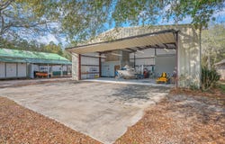 526 Tail Spin Drive, Holt, FL 32564