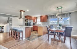 1009 Eloise Street, Okoboji, IA 51355