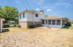 950 SYCAMORE Lane, Lancaster, TX 75146
