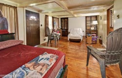 4203 Lees Ln, Louisville, KY 40216