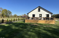 5565 N 625 E, Mooreland, IN 47360