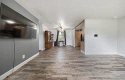 7104 E 400 N, Leesburg, IN 46538