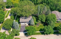 602 S Vista Drive, Algonquin, IL 60102