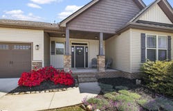 79 Rising Meadow Lane, Taylors, SC 29687