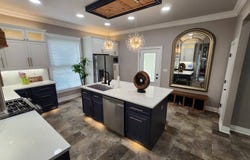 612 N 2nd, Ozark, AR 72949