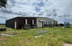 17871 E 1200 Road, Erick, OK 73645