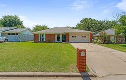 318 Moonlight Trail, Stephenville, TX 76401