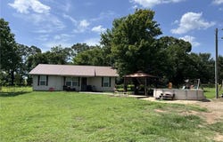 561 Lenny Graham  RD, Magazine, AR 72943