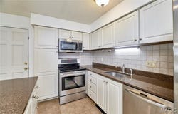 11978 Meadow Grove Court, Maryland Heights, MO 63043