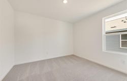 928 Neyland Drive, Ennis, TX 75119