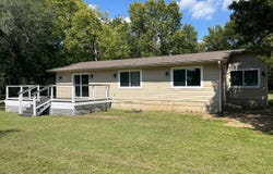 215 West Howard, Caney, KS 67333