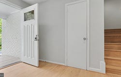 7800 SEVEN LOCKS Road, BETHESDA, MD 20817