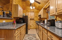 1046 Cheshire Court, Gatlinburg, TN 37738