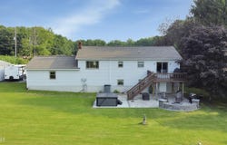 3326 Ben Franklin Highway, Ebensburg, PA 15931