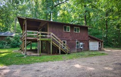 23627 Glenwood Drive, Cassopolis, MI 49031