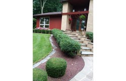 5 Agnes Ln, Holland Twp., NJ 08848-1636