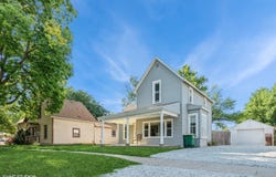 601 E Green Street, Winterset, IA 50273