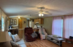 4 Birch St, Hudson, NY 12534