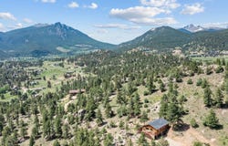 402 Bluebird Ln, Estes Park, CO 80517