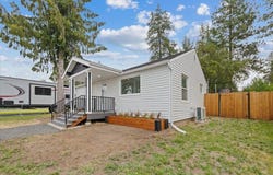 40589 Westline Rd, Loon Lake, WA 99148