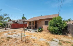 1021 Alamos Avenue, Sacramento, CA 95815