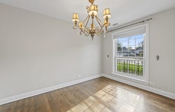 5731 Sutton Place, Hinsdale, IL 60521