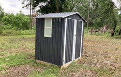 317 SE Centerwood Lane, Lee, FL 32059-5758
