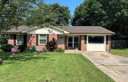 503 Kirven Avenue, Waxahachie, TX 75165