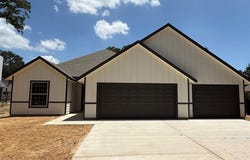 114 Seminole Cove, Lake Kiowa, TX 76240