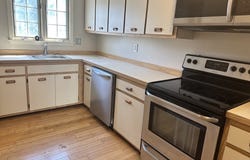 922 Fox Hollow, Hudson, NH 03051