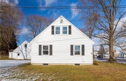 429 Forest Avenue, Middletown, RI 02842