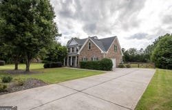 1090 Ruby, Bogart, GA 30622