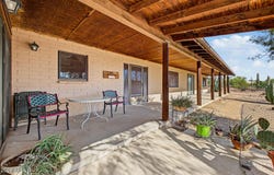 685 S HOLMES Road, Apache Junction, AZ 85119