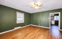 922 S 2nd St, Norfolk, NE 68701