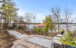 3156 Lakeshore Drive, Scottsboro, AL 35769
