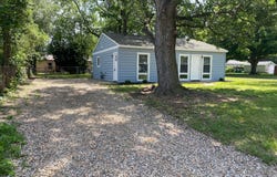 155 Kirkwood Avenue, Springfield, MI 49037