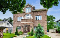 2609 Eisenhower Drive, Des Plaines, IL 60018