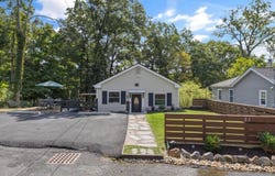 51 Roosevelt Trl, Hopatcong Boro, NJ 07843-1531