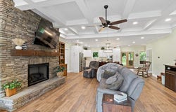 889 Murdock Rd., Due West, SC 29639