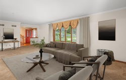 W266n6560 Top-O-Hill Dr, Lisbon, WI 53089